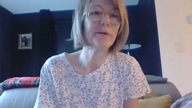 godinflower online show from February 7, 2025, 8:22 am