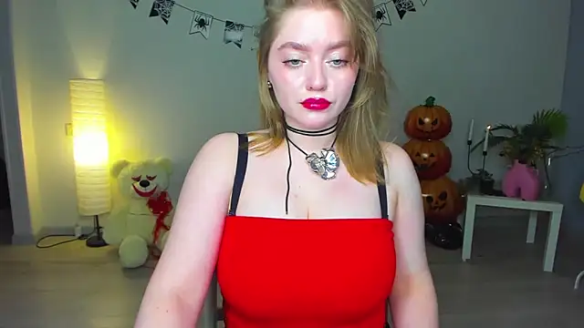 Snapshot of AidaPerry chatting on October 31, 2025, 5:14 pm AidaPerry online show from October 31, 2025, 5:14 pm