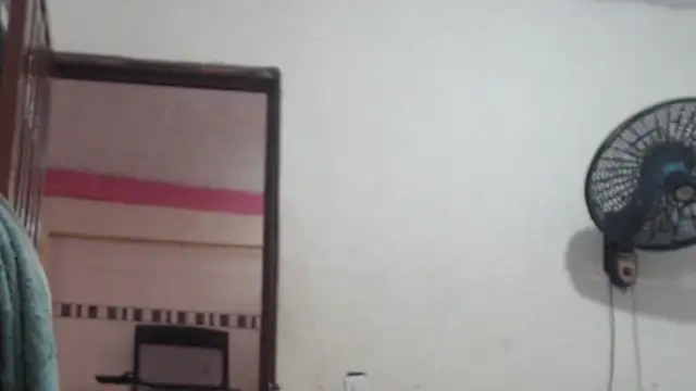 BustyAmanda online show from July 20, 2026, 12:29 pm