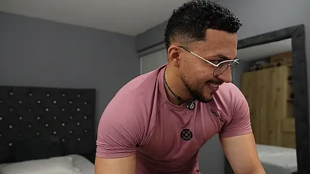 Martin Logan online show from April 11, 2026, 11:20 pm