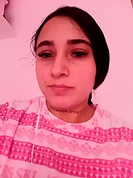 Juanamd1 online show from December 22, 2024, 9:22 am