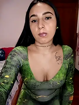 Juanamd1 online show from January 24, 2025, 8:44 am