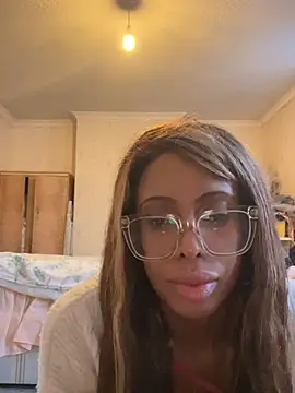 nolotymfcXo online show from December 22, 2024, 9:00 am