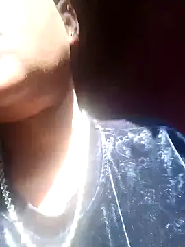 Snapshot of Broan_me chatting on February 17, 2025, 8:09 am Broan me online show from February 17, 2025, 8:09 am