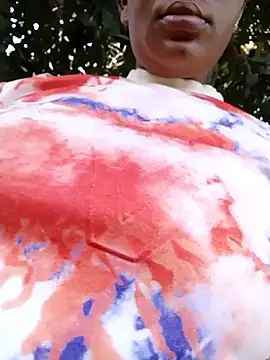 Snapshot of Broan_me chatting on February 20, 2025, 8:28 am Broan me online show from February 20, 2025, 8:28 am