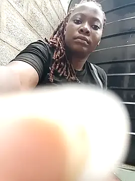 Snapshot of Broan_me chatting on March 8, 2025, 8:55 am Broan me online show from March 8, 2025, 8:55 am