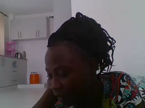Snapshot of ebony_mellanin chatting on December 12, 2024, 7:19 am ebony mellanin online show from December 12, 2024, 7:19 am