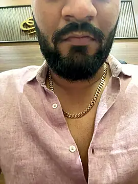 shrreyyyy online show from January 14, 2026, 10:21 am