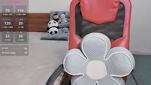 TrinhH Nabbi online show from November 18, 2025, 10:52 am