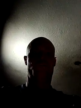 Snapshot of omgkidisthaone chatting on March 26, 2026, 7:36 am omgkidisthaone online show from March 26, 2026, 7:36 am