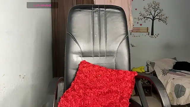 Snapshot of Dazzling__ira chatting on February 18, 2025, 10:47 pm Dazzling ira online show from February 18, 2025, 10:47 pm