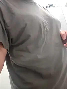 aliceluvzbill online show from December 17, 2024, 7:59 pm