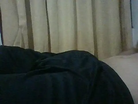 Juan2323hot online show from November 13, 2025, 2:32 am