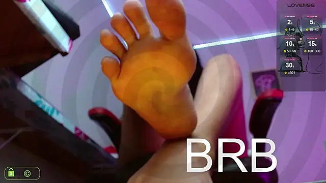 Snapshot of Miss_scarllet_ chatting on December 2, 2024, 1:02 pm Miss scarllet online show from December 2, 2024, 1:02 pm