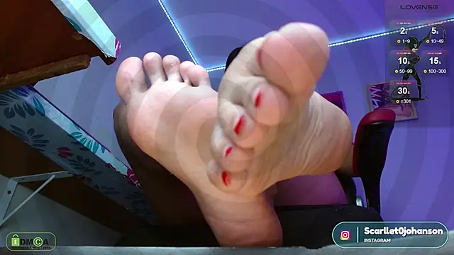 Snapshot of Miss_scarllet_ chatting on December 18, 2024, 4:06 pm Miss scarllet online show from December 18, 2024, 4:06 pm