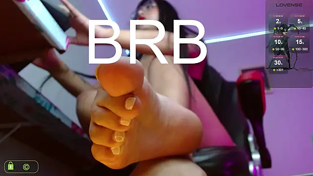 Snapshot of Miss_scarllet_ chatting on February 7, 2025, 1:11 pm Miss scarllet online show from February 7, 2025, 1:11 pm