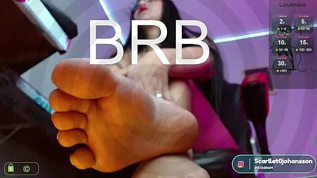 Snapshot of Miss_scarllet_ chatting on February 25, 2025, 4:31 pm Miss scarllet online show from February 25, 2025, 4:31 pm