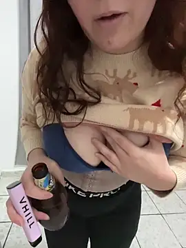 Snapshot of lolitalamasbonita01 chatting on January 30, 2025, 6:35 am lolitalamasbonita01 online show from January 30, 2025, 6:35 am