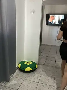 Snapshot of lolitalamasbonita01 chatting on February 9, 2025, 9:17 pm lolitalamasbonita01 online show from February 9, 2025, 9:17 pm