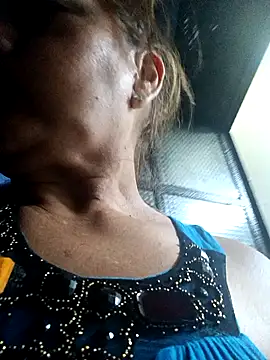 Kazsandraa online show from March 7, 2026, 11:24 pm