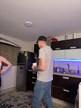 Snapshot of samantha_kevin chatting on February 7, 2026, 3:32 am samantha kevin online show from February 7, 2026, 3:32 am