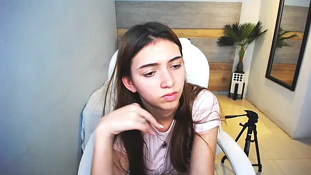 Snapshot of liseth_fox chatting on December 10, 2024, 11:08 pm liseth fox online show from December 10, 2024, 11:08 pm