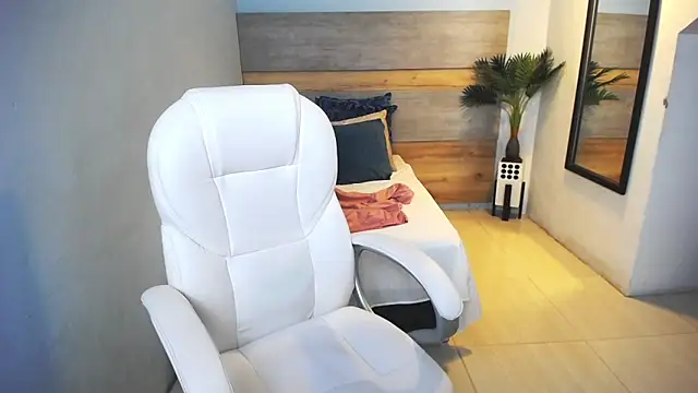 Snapshot of liseth_fox chatting on December 20, 2024, 1:47 am liseth fox online show from December 20, 2024, 1:47 am