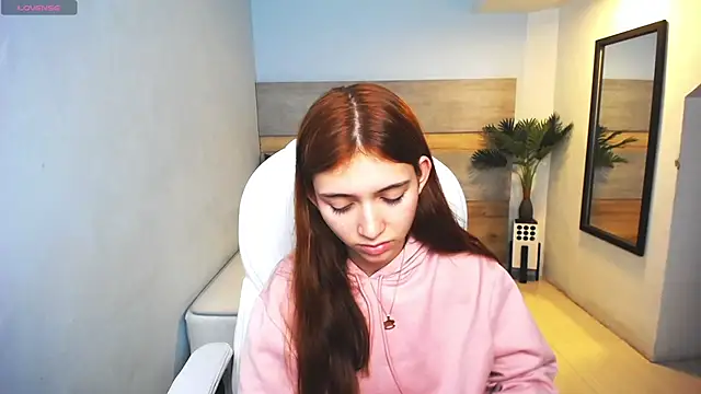 Snapshot of liseth_fox chatting on January 3, 2025, 10:40 pm liseth fox online show from January 3, 2025, 10:40 pm