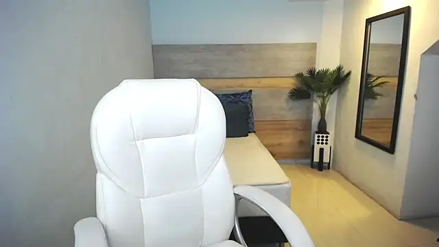 Snapshot of liseth_fox chatting on January 13, 2025, 7:53 pm liseth fox online show from January 13, 2025, 7:53 pm