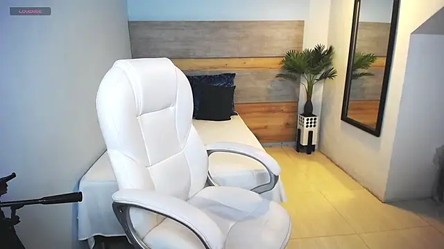 Snapshot of liseth_fox chatting on February 5, 2025, 1:26 am liseth fox online show from February 5, 2025, 1:26 am