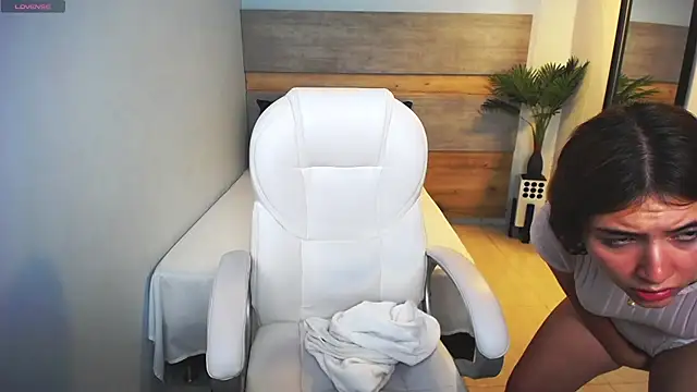 Snapshot of liseth_fox chatting on February 27, 2025, 2:32 am liseth fox online show from February 27, 2025, 2:32 am