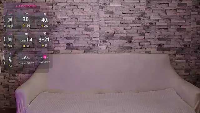 EmiliaDuchess online show from March 31, 2026, 3:34 pm