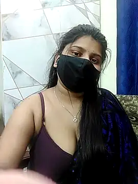 Snapshot of Hotty-simran chatting on February 24, 2025, 10:48 am Hotty-simran online show from February 24, 2025, 10:48 am