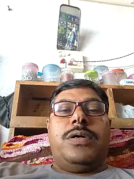 Srmotrs online show from October 9, 2025, 7:39 am