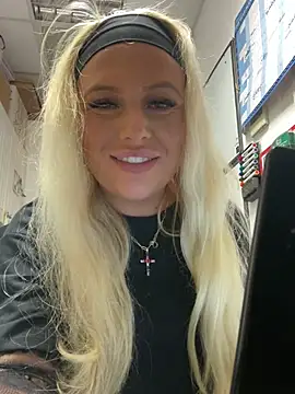 Snapshot of Arabellalee23 chatting on January 7, 2025, 2:41 pm Arabellalee23 online show from January 7, 2025, 2:41 pm