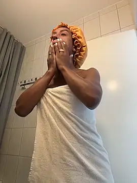 touchm cockhard online show from March 11, 2026, 10:32 am