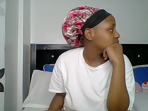 Snapshot of Miss_Amani chatting on May 29, 2026, 2:59 pm Miss Amani online show from May 29, 2026, 2:59 pm