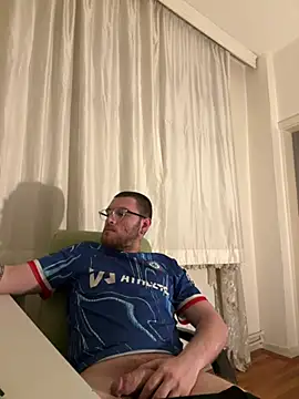 Franso13 online show from April 24, 2026, 11:40 pm