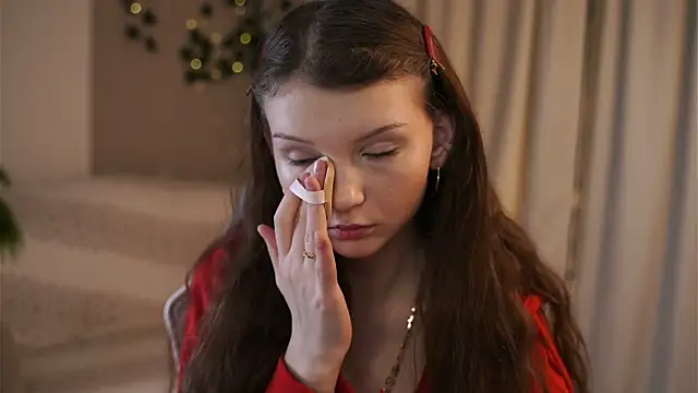 Snapshot of CindyGarrison chatting on November 19, 2025, 10:54 pm CindyGarrison online show from November 19, 2025, 10:54 pm