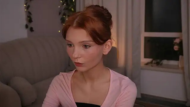 Snapshot of CindyGarrison chatting on July 3, 2026, 11:44 pm CindyGarrison online show from July 3, 2026, 11:44 pm