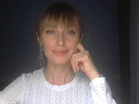 EffectMaya online show from April 9, 2026, 3:50 pm