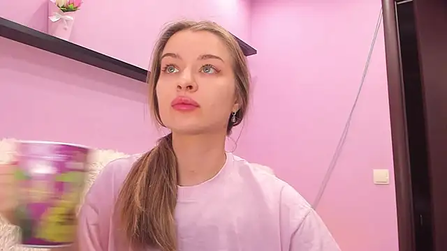 MalloryWest online show from March 21, 2026, 3:59 pm