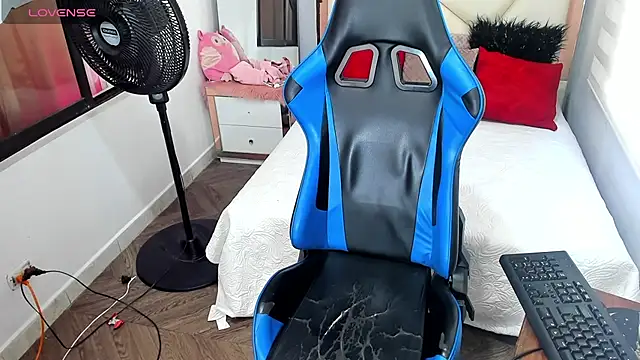 Backsex boy online show from October 4, 2025, 1:53 pm