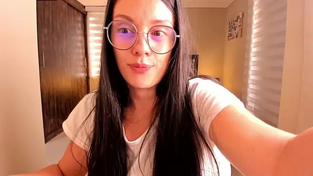 anabel 025 online show from March 18, 2025, 3:42 pm