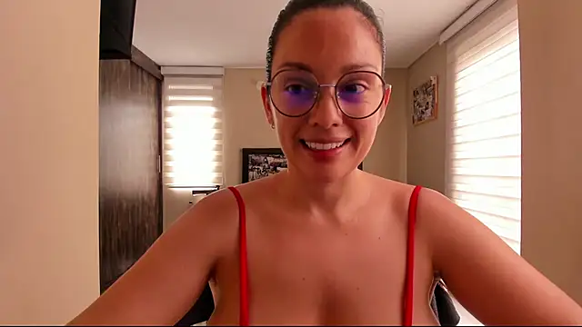 anabel 025 online show from May 23, 2026, 4:11 pm