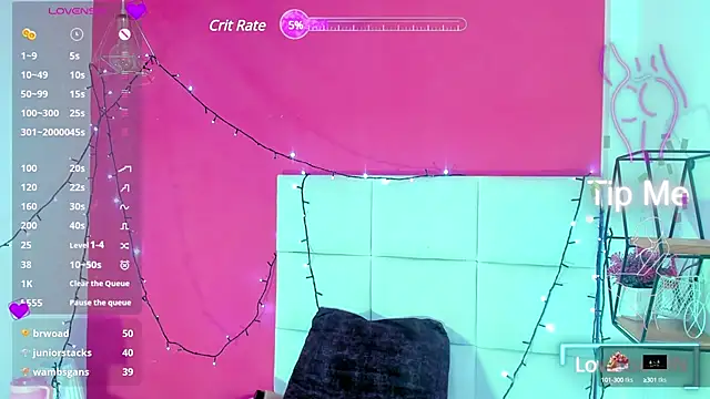 Snapshot of Alanna_hot3 chatting on March 10, 2025, 7:50 pm Alanna hot3 online show from March 10, 2025, 7:50 pm