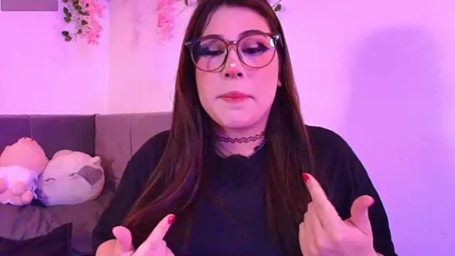 Yuri Stars online show from February 8, 2026, 6:06 am