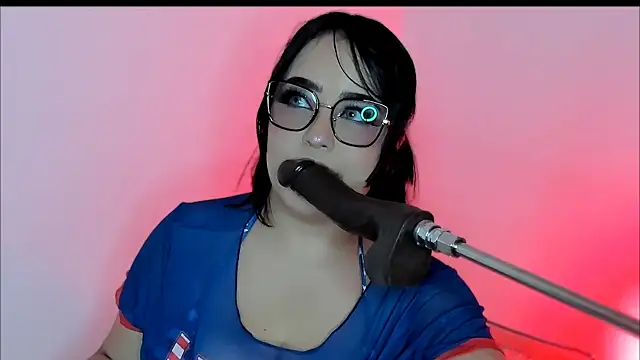ValeryySoto  online show from July 4, 2026, 10:05 pm