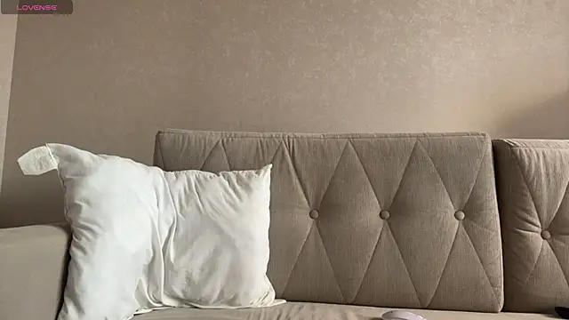 weshycouple online show from June 28, 2026, 3:01 am