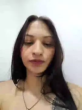 Calypso226 online show from February 3, 2025, 4:35 am